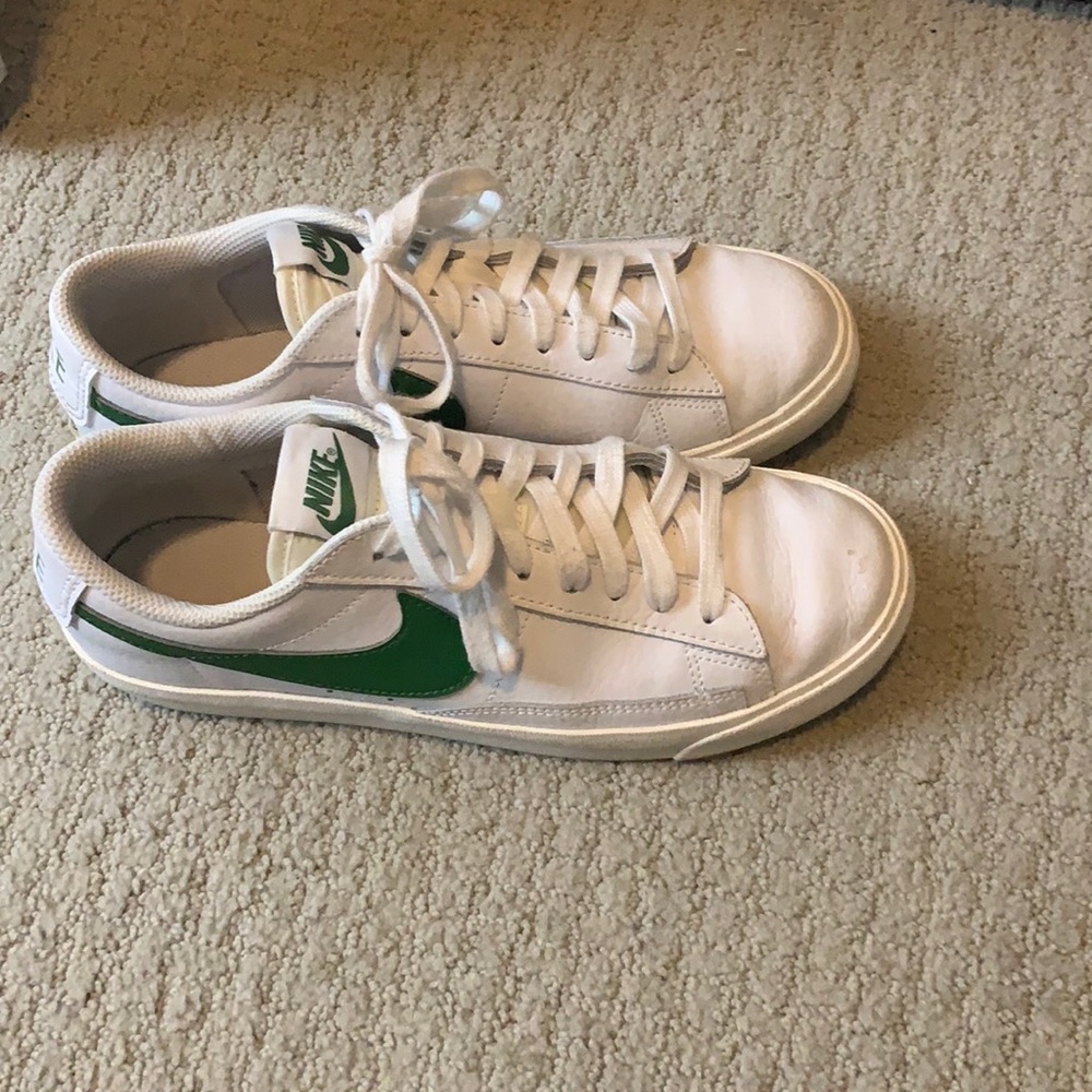 Nike blazer low- green